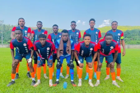 Le promu Moulili FC a dominé Akanda FC (1-0). 