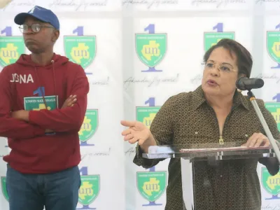 Conférence de presse de Jean Gaspard Ntoutoume