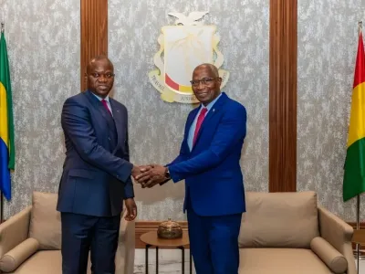 Brice Clotaire Oligui Nguema, président du Gabon et Amadou Oury Bah, Premier ministre guinéen