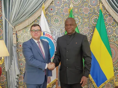 La rencontre entre le chef de l’État, Brice Clotaire Oligui Nguema et la délégation américaine conduite par le sous-secrétaire d'État adjoint américain au Bureau de la population des réfugiés et des migrations, Christian Ehrhardt 