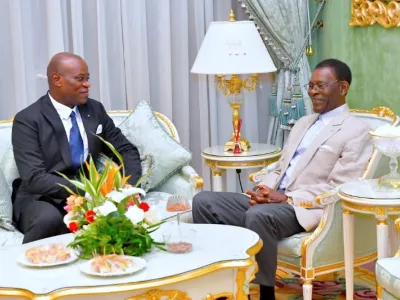 Oligui Ngema et Obiang Nguema. © DR