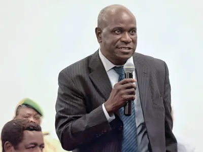 Martial Paraiso, Ancien président de la Fédération gabonaise de cyclisme (Fégacy) et de la Fédération gabonaise d'athlétisme (FGA) 