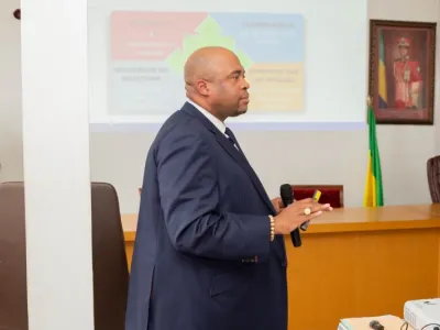 Pascal Houangni Ambouroue, Maire de port-gentil