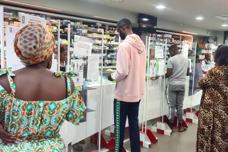 Vue sur une pharmacie
