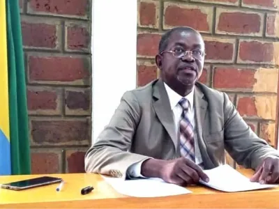 Le Vice-président Séraphin Moundounga prononçant son allocution à Tchibanga.