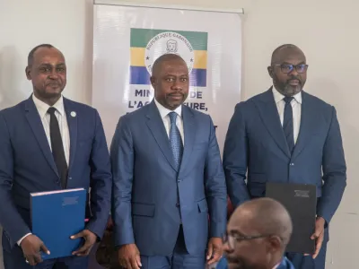 La signature d’hier au ministère de l’Agriculture, une étape majeure vers la mise en oeuvre du Plan opérationnel d’urgence de la filière avicole (POUFA).