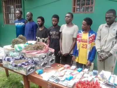 Trafiquants et orpailleurs illégaux à lekoko