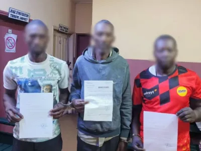 Les trois violeurs présumés d'une adolescente arrêtés par les agents de la Direction générale des recherches (DGR) d'Oyem.