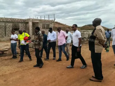 Un des chantiers visités par le ministre d’État Ulrich Manfoumbi Manfoumbi.