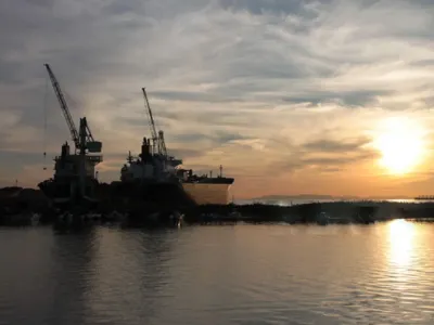 Détournement présumé d'un bateau de manganèse : " il s'agit plutôt d'un délit de fuite et dune sortie non autorisée "