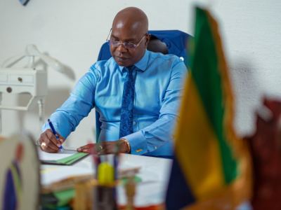 Yves Fernand Manfoumbi