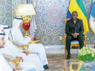 Brice Clotaire Oligui Nguema, Président de la République et Dr Thani bin Ahmed Al Zeyoudi, ministre émirati du Commerce extérieur 