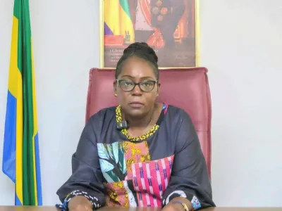  Armande Longo-Moulengui, ministre des Affaires sociales