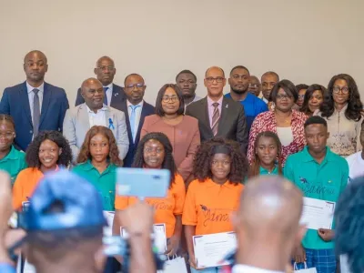 Bourses d’études Yam’na : Eramet Comilog récompense les 20 lauréats