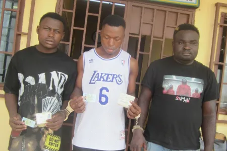 Les Camerounais neutralisés par les éléments de la gendarmerie d'Oyem avec des faux documents par-devers eux.