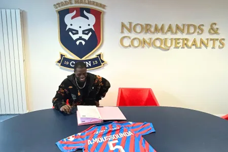 Alex Moucketou-Moussounda nouveau joueur du Stade Malherbe de Caen © DR