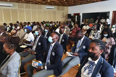 La jeunesse de Libreville, «Réimaginant» leurs compétences lors de l’après-pandémie