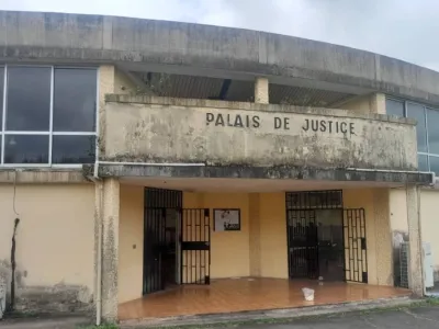 Palais de justice de Franceville