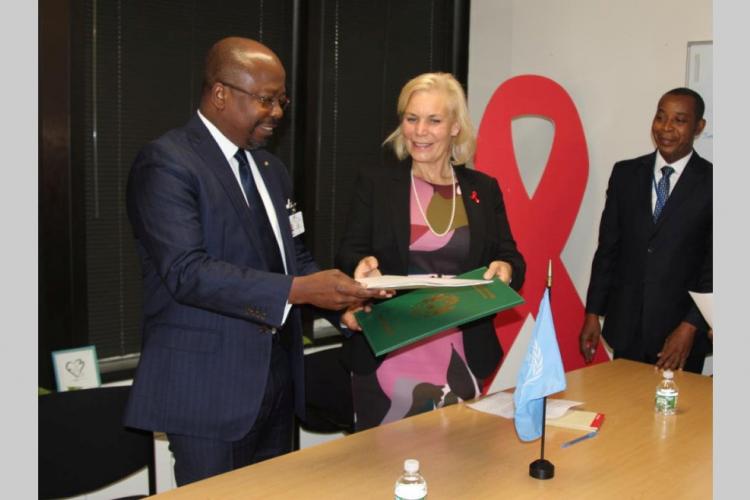 Coopération Gabon-Onusida : Signature d'un accord de siège