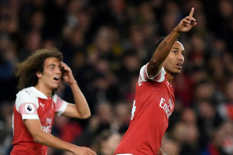 Arsenal : deux ans de contrat et revalorisation salariale proposés à PEA