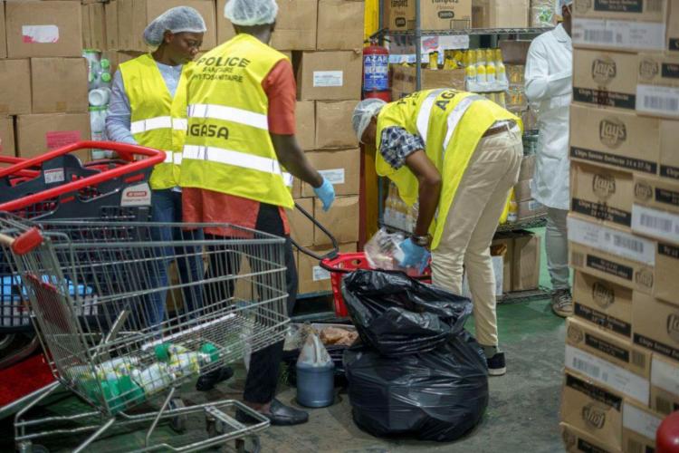 Sécurité alimentaire : Carrefour-Prix import Okala sur la sellette