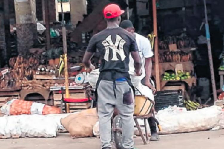 Port-Gentil : le prix du sac de tubercules de manioc flambe