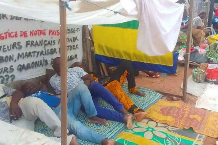 Port-Gentil : les anciens employés de Foselev-Gabon en grève de la faim