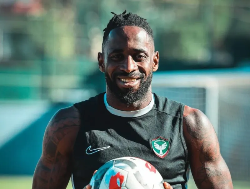 André Biyogo Poko, footballeur international gabonais