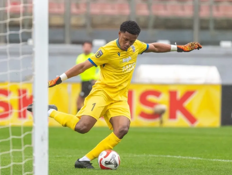 Anse Jörgen Ngoubi, footballeur international gabonais