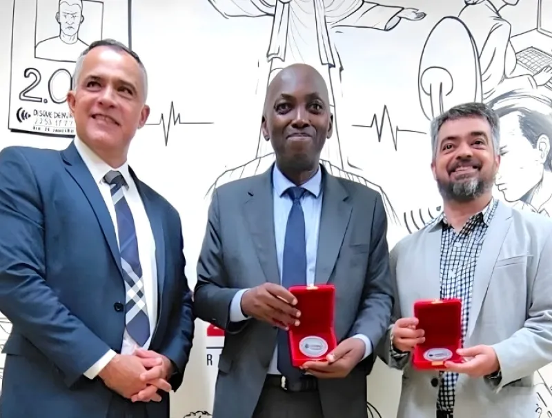 Augustin Emane, ministre de la justice à Rio de Janeiro