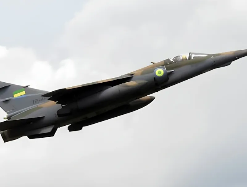 Bosch et le Gabon s’affrontent sur la livraison supposée d’avions militaires.