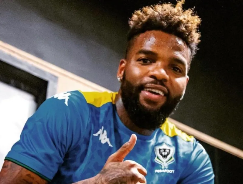 Aaron Boupendza, footballeur international gabonais décédé