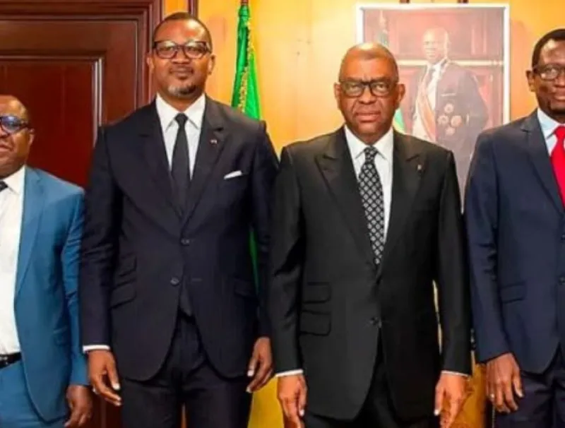 Alexandre Barro Chambrier, vice président de la République et les représentants de la BAD