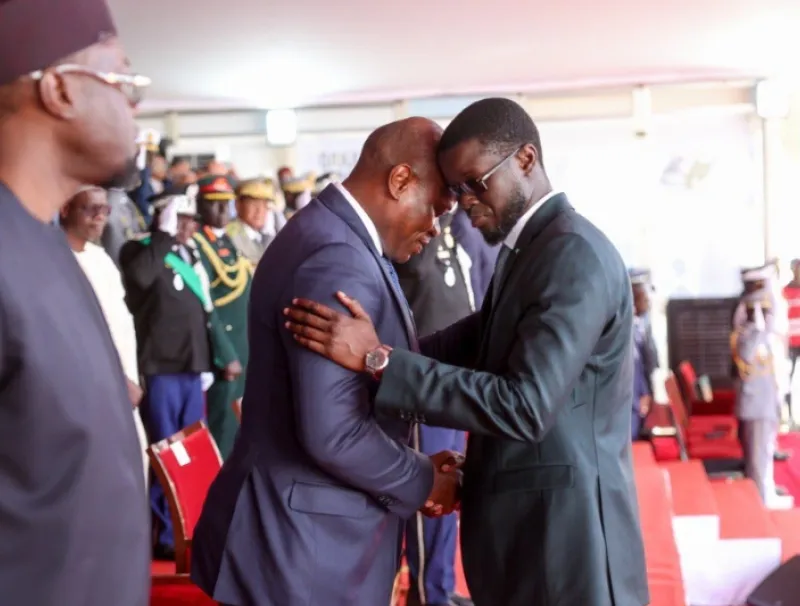 Brice Clotaire Oligui Nguema, président du Gabon et Bassirou Diomaye Faye, président du Sénégal