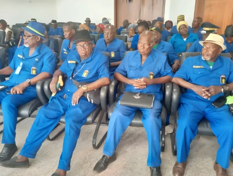 Les chefs de quartiers de franceville