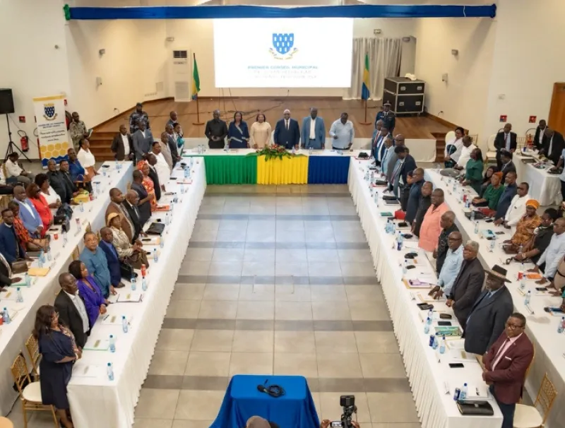 Les conseillers municipaux de Port-Gentil lors de la phase du vote