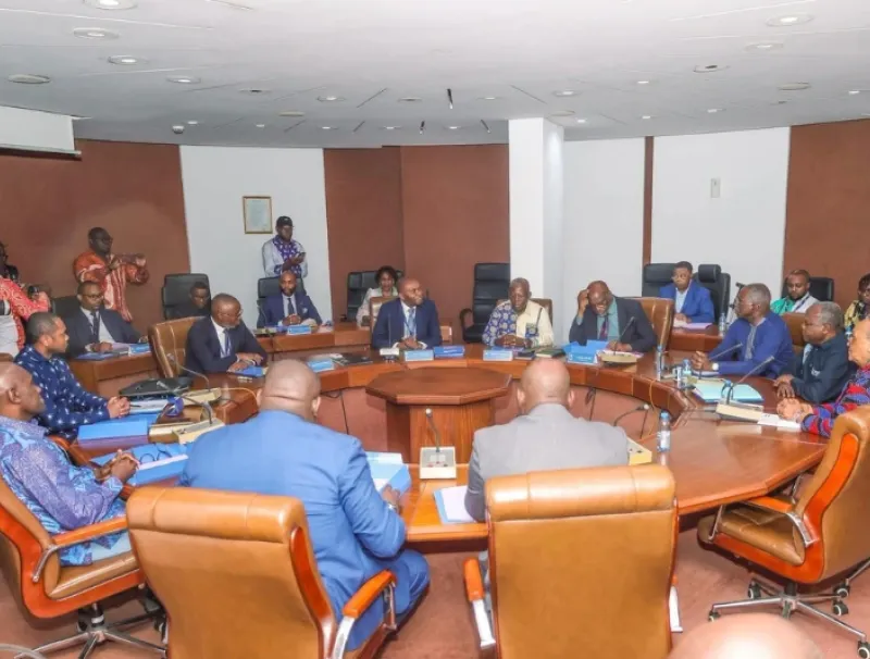 Une séquence du Conseil d’administration de la SEEG