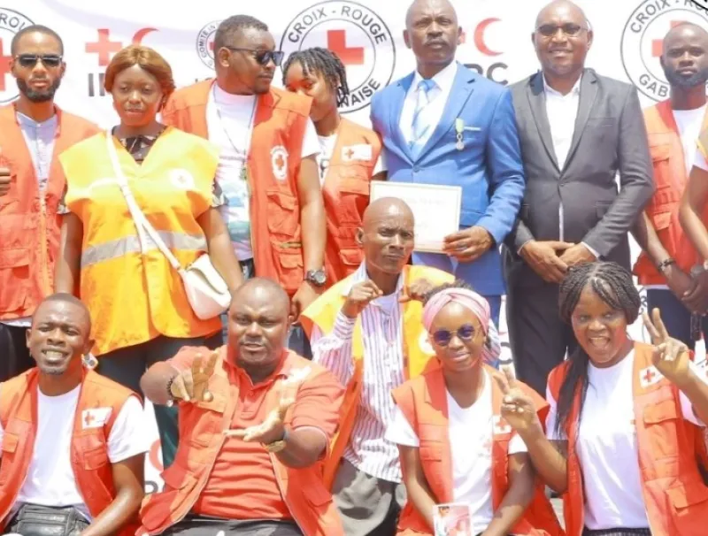 Les volontaires de la Croix-Rouge au Gabon. © DR