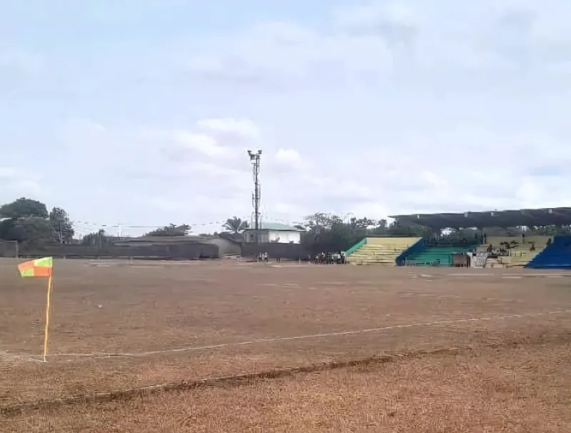 Voilà à quoi ressemble désormais le stade Mbombet de Mouila.