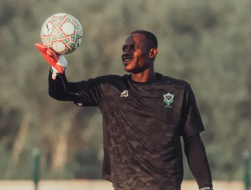  Jean-Noël Amonome, footballeur international gabonais