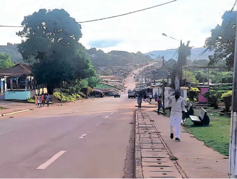 Un pan de la ville de Wongo où les blessés ont promptement été évacués