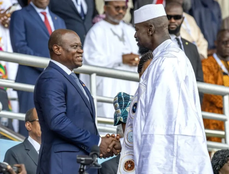 Brice Clotaire Oligui Nguema, président du Gabon et Mamadi Doumbouya, président de la Guinée