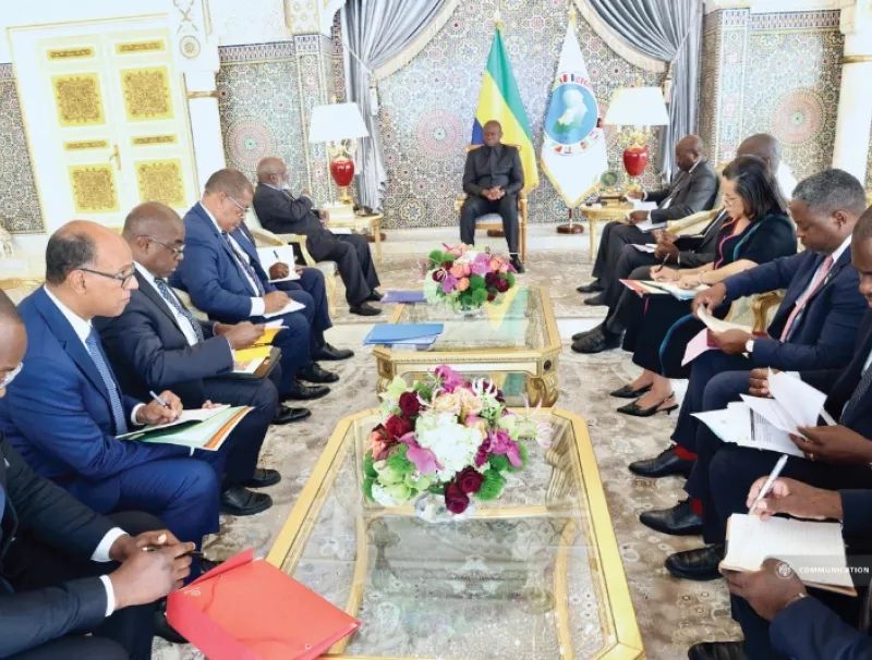 Brice Clotaire Oligui Nguema s’est entretenu avec une délégation des responsables de la Setrag et Eramet.