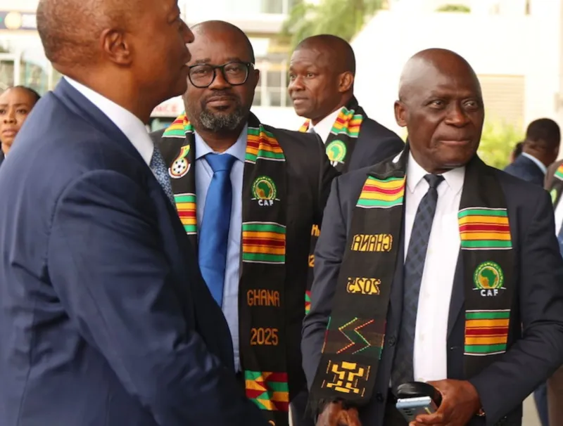 Pierre-Alain Mounguengui, le nouveau 3e vice-président de la CAF, en compagnie du président Patrice Motsepe.