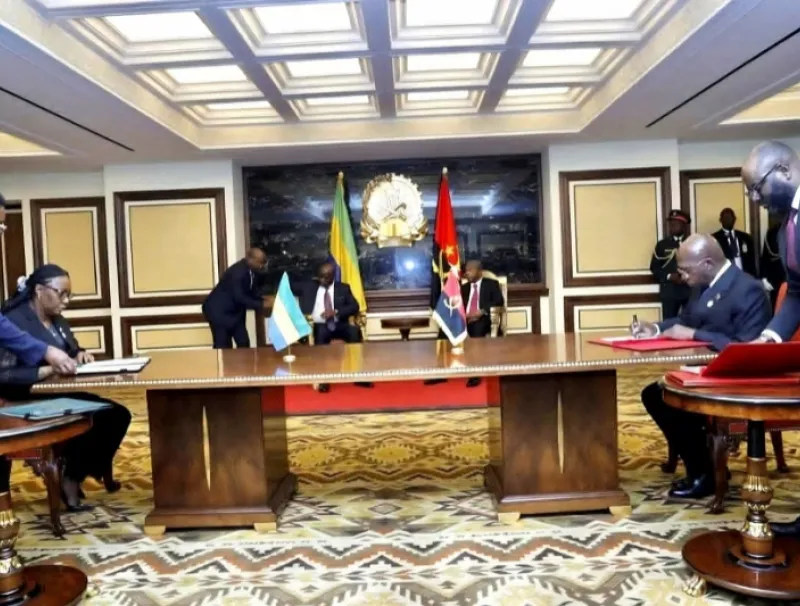 Signature de  trois accords stratégiques entre le Gabon et l'Angola