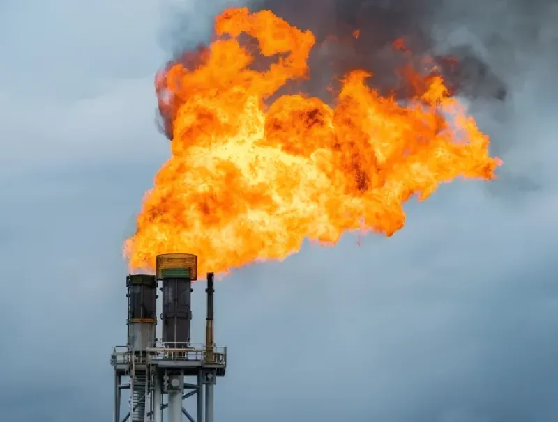 Torchage du gaz au Gabon