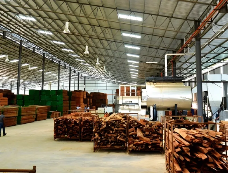 Usine de bois au Gabon
