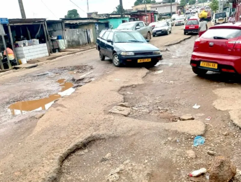 axe Poste d’Akébé-Carrefour Cosmopark