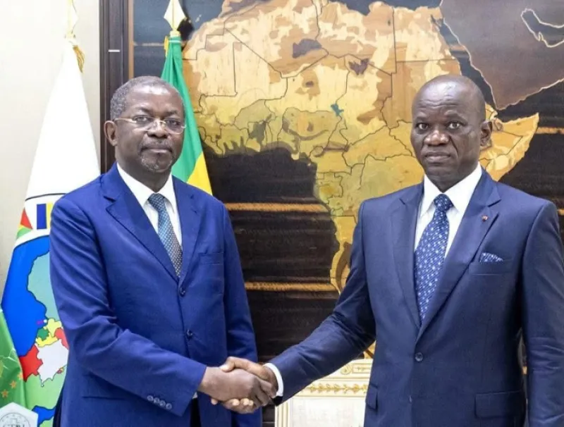 Oligui Nguema donne ses premières orientations à Séraphin Moundounga