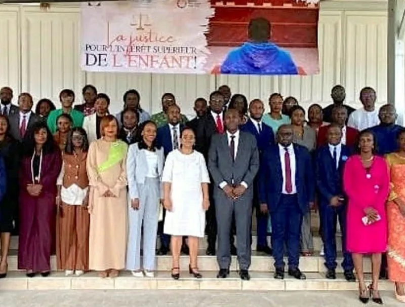 Ouverture de l’atelier à l’intention des magistrats et greffiers des juridictions pour enfants 